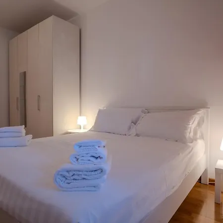 Appartement Porta Romana Premium *